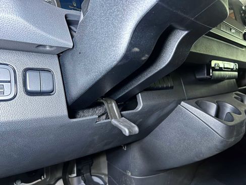 Used 2023 Mercedes-Benz Sprinter 3500 image 18