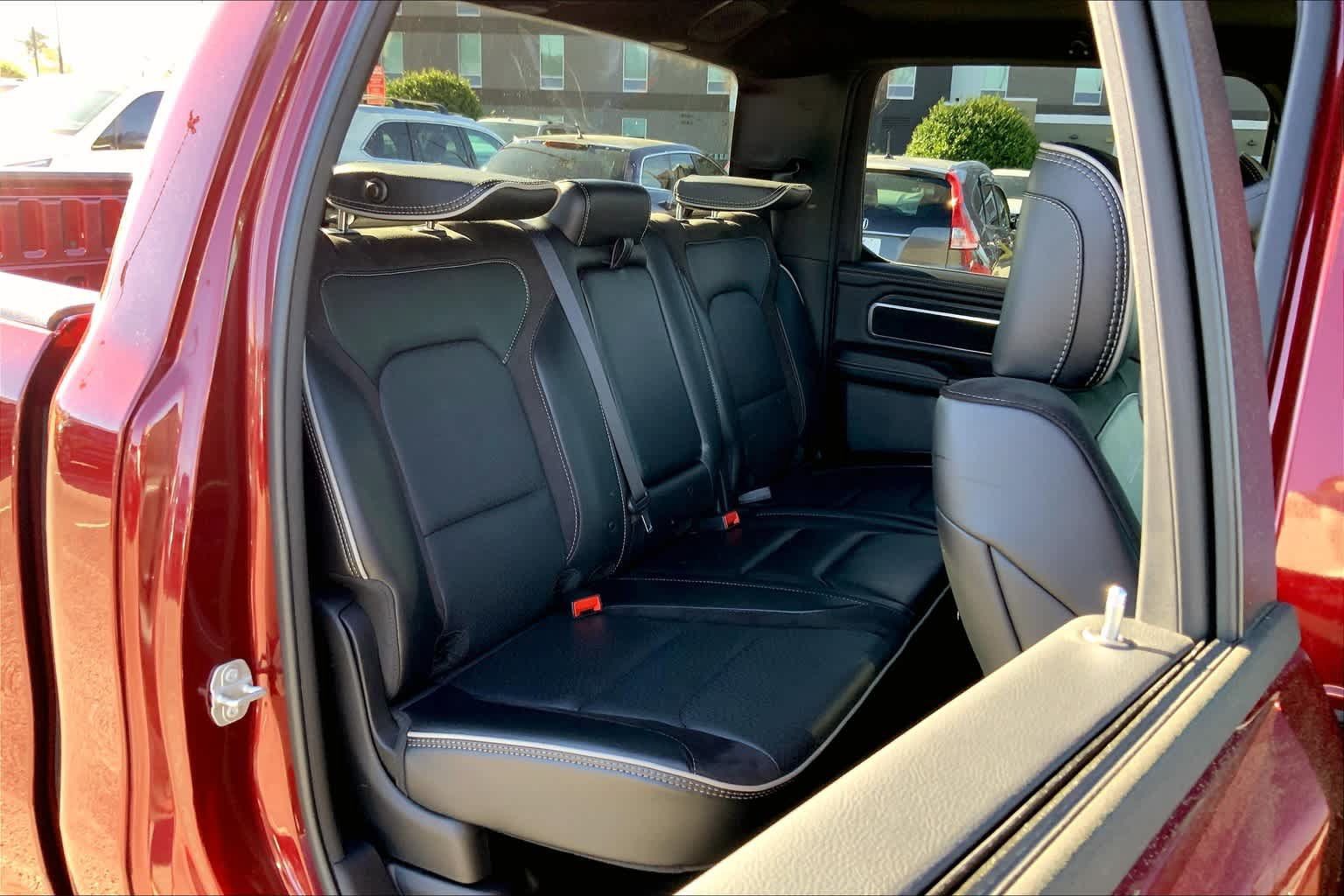 Used 2024 RAM 1500 Laramie RWD image 18