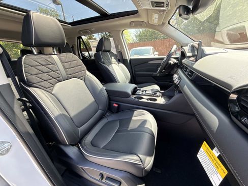 New 2026 Honda Pilot Elite image 13