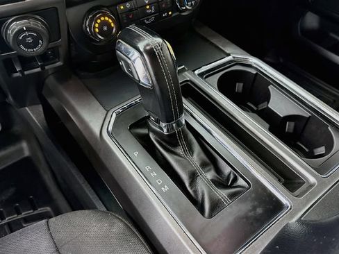 Used 2018 Ford F150 XLT w/ Equipment Group 302A Luxury AWD/4WD image 16