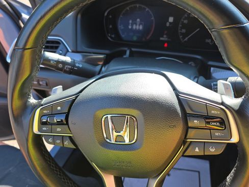 Used 2022 Honda Accord Sport image 13