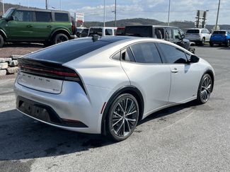 Used 2024 Toyota Prius XLE video 3