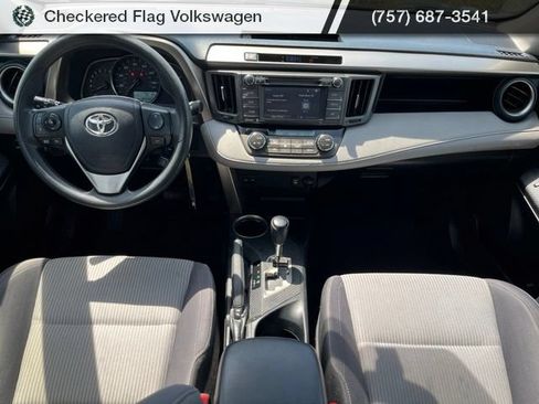 Used 2014 Toyota RAV4 XLE FWD image 30