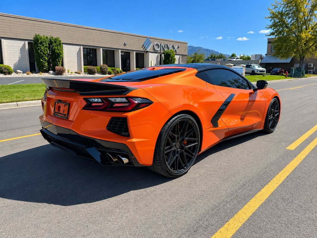 Used 2021 Chevrolet Corvette Stingray Premium Cpe w/ Z51 Performance Package RWD image 7