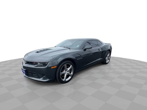 Used 2014 Chevrolet Camaro SS w/ RS Package RWD image 4