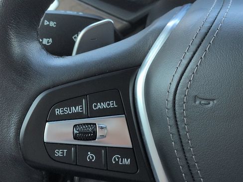Used 2022 BMW X5 sDrive40i w/ Premium Package RWD image 24