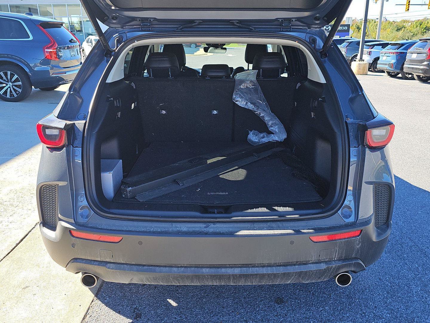 Used 2026 MAZDA CX-50 AWD 2.5 S w/ Cargo Package image 23