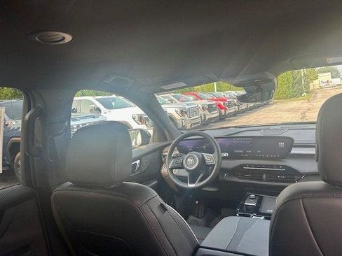 New 2026 Buick Enclave Preferred w/ Power Package image 14