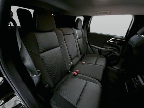 Used 2022 Mitsubishi Outlander ES AWD/4WD image 27