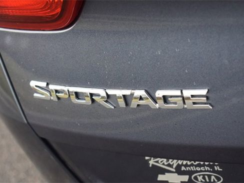 Used 2019 Kia Sportage LX image 15
