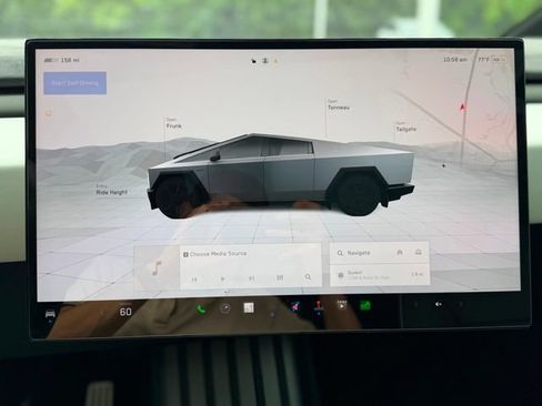 Used 2024 Tesla Cybertruck Cyberbeast AWD/4WD image 31