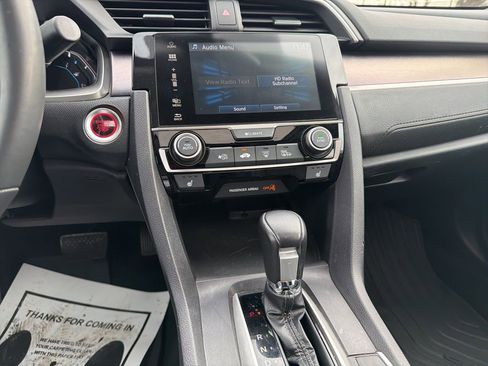 Used 2018 Honda Civic EX-L image 16