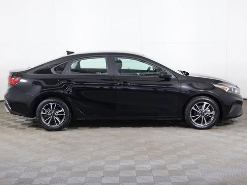 Used 2024 Kia Forte LXS image 16