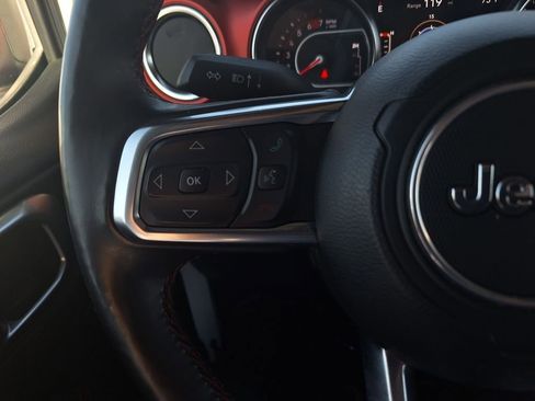 Used 2019 Jeep Wrangler Unlimited Rubicon image 14