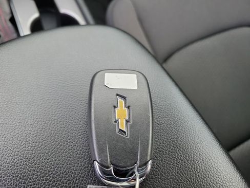 Certified 2025 Chevrolet Malibu RS image 32