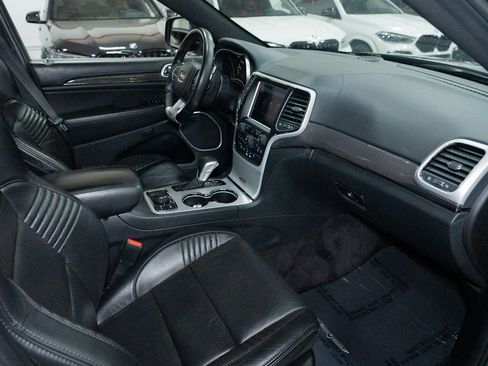 Used 2018 Jeep Grand Cherokee Trackhawk image 33