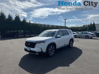 New 2025 Honda Pilot Touring