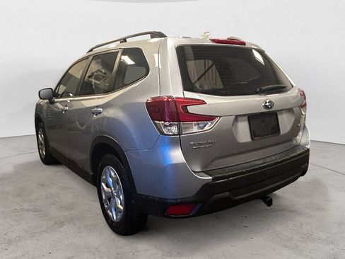 Used 2021 Subaru Forester AWD/4WD image 3