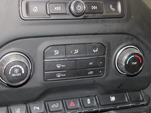 Used 2024 Chevrolet Silverado 2500 Custom w/ Custom Value Package image 42