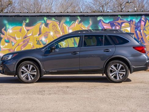 Used 2018 Subaru Outback 2.5i Limited image 5