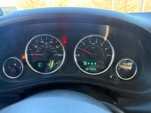 Used 2013 Jeep Wrangler Unlimited Sahara w/ Dual Top Group image 16