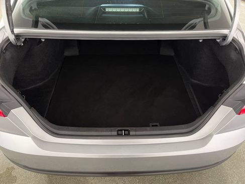 Used 2025 Toyota Camry LE FWD image 10