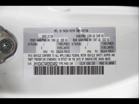 Certified 2024 MAZDA MX-5 Miata Club RWD image 23