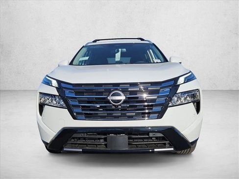 New 2026 Nissan Rogue Platinum image 6