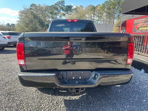 Used 2018 RAM 1500 Express w/ Black Ram 1500 Express Group image 7