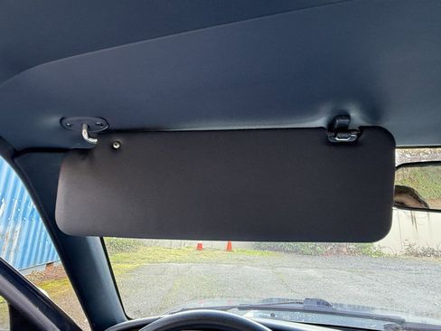 Used 1989 Toyota Pickup Deluxe image 69