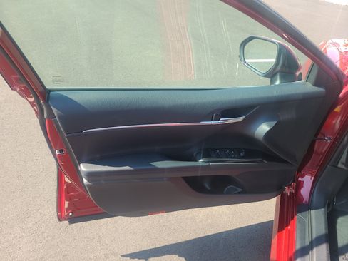 Certified 2022 Toyota Camry LE w/ Carpet Mat Package (TMS) FWD image 14