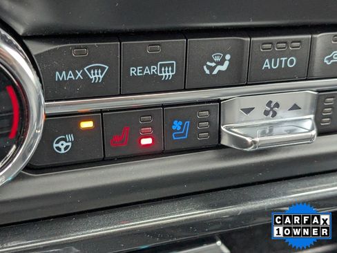 Used 2022 Ford Expedition Max Limited image 31