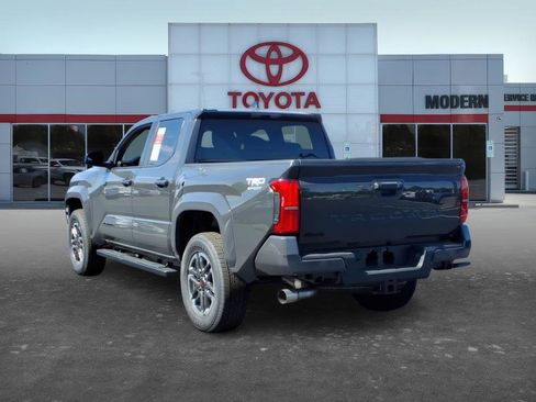 New 2026 Toyota Tacoma TRD Sport image 4