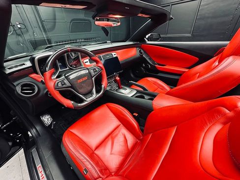 Used 2014 Chevrolet Camaro SS w/ RS Package RWD image 16