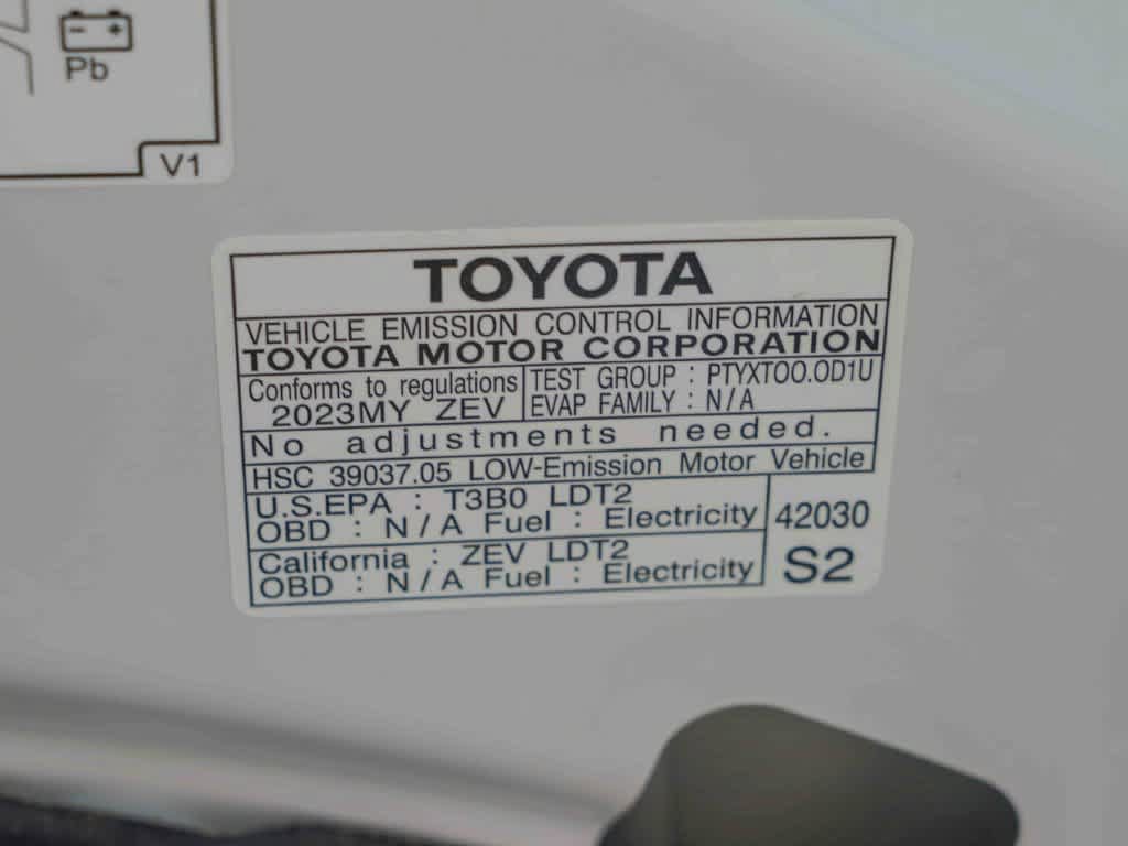 Used 2023 Subaru Solterra AWD image 31