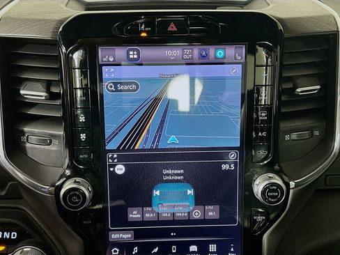 Used 2025 RAM 1500 Laramie image 19