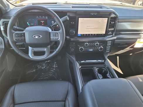 New 2026 Ford F250 Platinum w/ Tremor Off-Road Package image 7