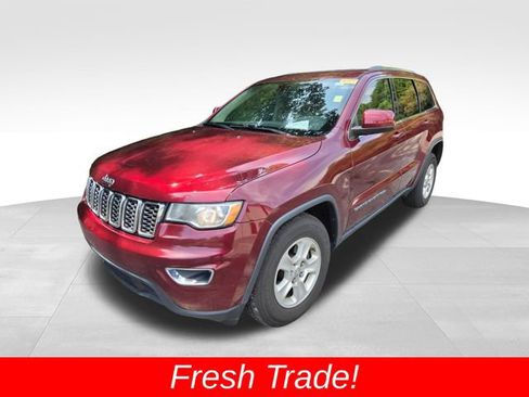 Used 2017 Jeep Grand Cherokee Laredo w/ Quick Order Package 2BE RWD image 1