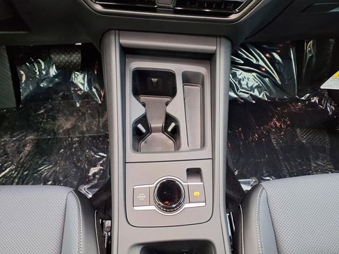 New 2026 Volkswagen Tiguan SE image 27