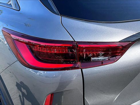 Used 2024 INFINITI QX50 Sport image 28