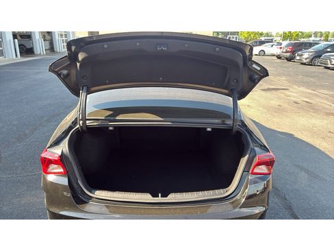 Used 2023 Kia K5 GT FWD image 9