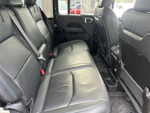 Used 2024 Jeep Wrangler Unlimited Rubicon 4xe w/ Safety Group image 14