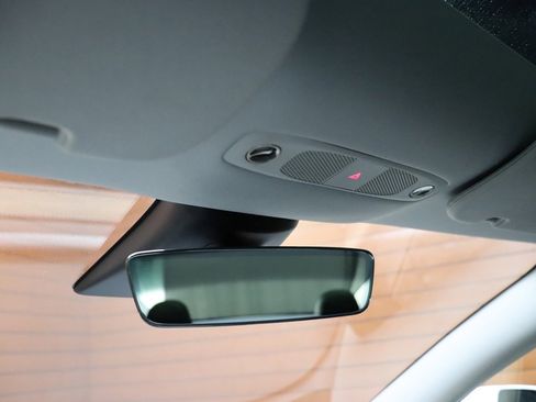 Used 2023 Tesla Model 3 Standard Range image 54