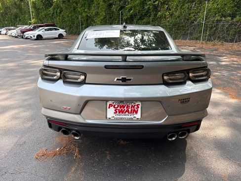 Used 2023 Chevrolet Camaro SS RWD image 4