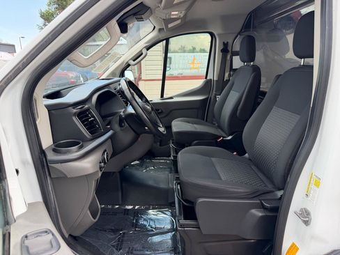 Used 2021 Ford Transit 250 Low Roof RWD image 11