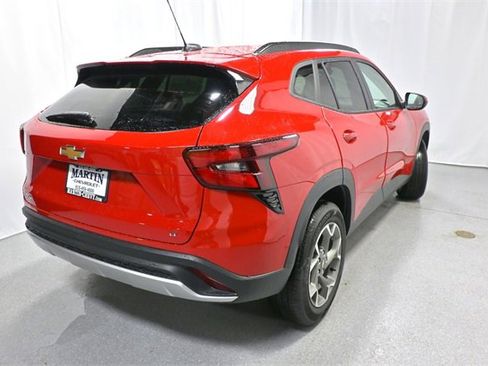 New 2026 Chevrolet Trax LT w/ Driver Confidence Package image 3