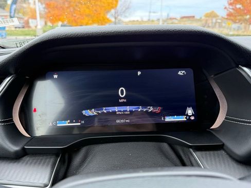 Used 2024 Jeep Grand Cherokee L Laredo image 17