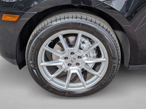 Used 2018 Porsche Macan S AWD/4WD image 6