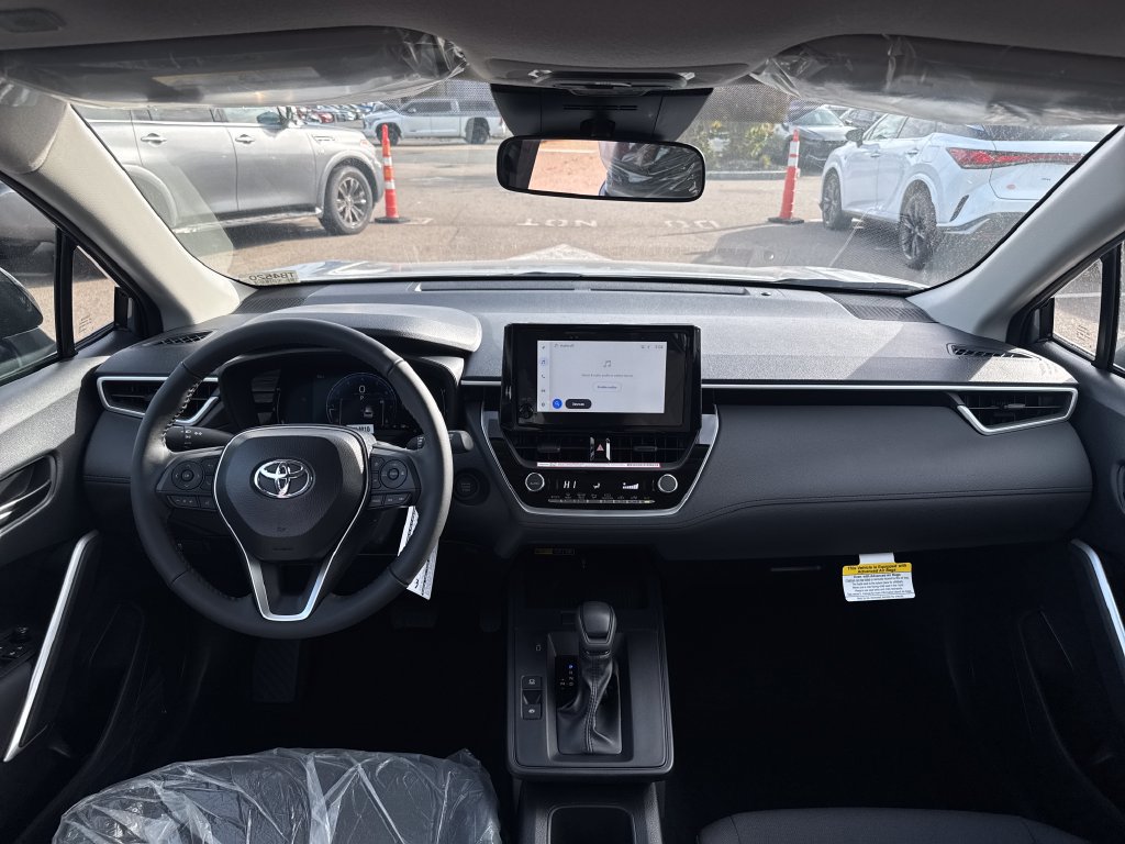 New 2026 Toyota Corolla Cross LE w/ Moonroof Package AWD/4WD image 10