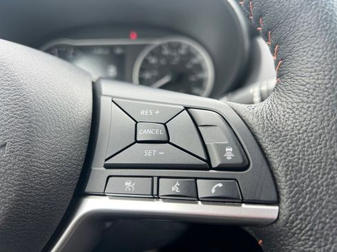 New 2025 Nissan Versa SR FWD image 13